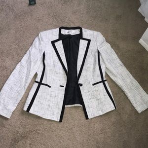 Women’s Blazer
